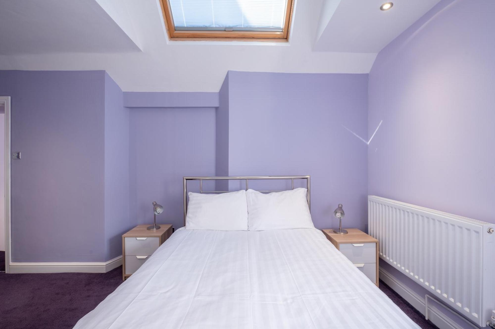 Tenby Town Centre Romantic Retreat Apartment For 2 ภายนอก รูปภาพ